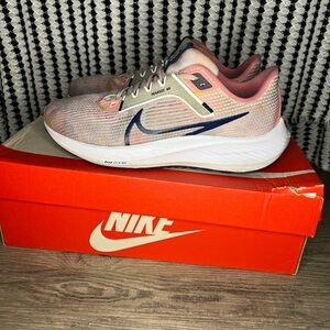 Nike Wmns Air Zoom Pegasus 40 Premium ‘Pink Acid Wash’
